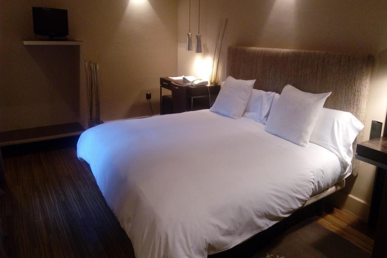 Double Room,464182347:JPEG